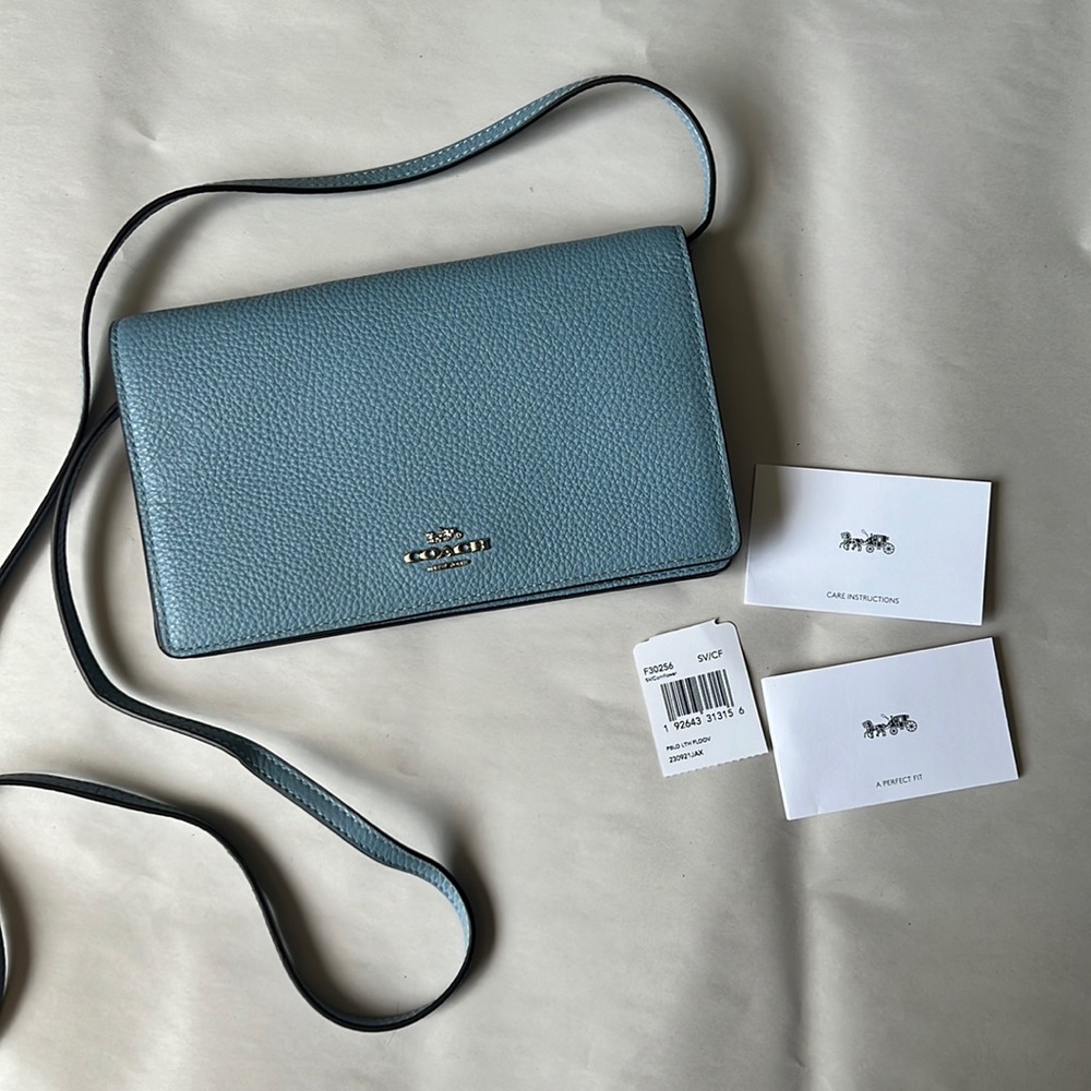 NWT Coach Cornflower Blue Crossbody Purse